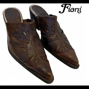 Fioni Brown leather western mule size 9.5